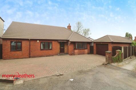 Westfield Road, Bramley, Rotherham 4 bed detached bungalow for sale