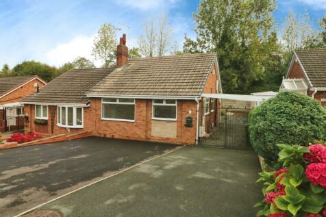 2 bedroom semi-detached bungalow for sale