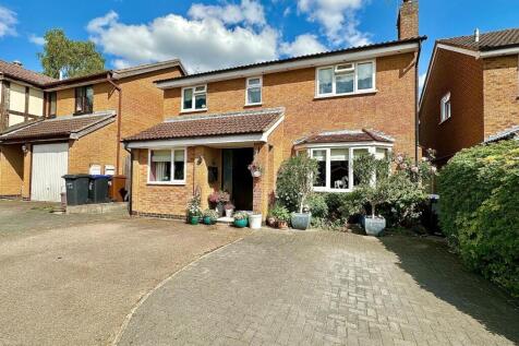 West Rising, East Hunsbury... 4 bed detached house for sale