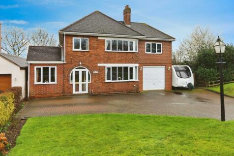 5 bedroom detached house for sale