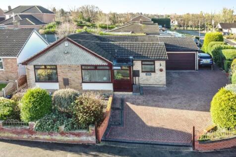 Levett Road, Tamworth 3 bed detached bungalow for sale