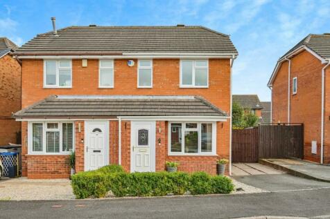 2 bedroom semi-detached house for sale