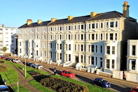 Howard Square, Eastbourne 3 bed apartment for sale