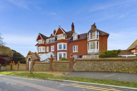 Bolsover Road, Eastbourne 3 bed flat for sale