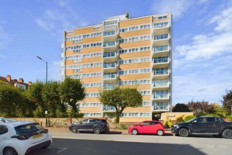 Hartington Place, Eastbourne 2 bed penthouse for sale