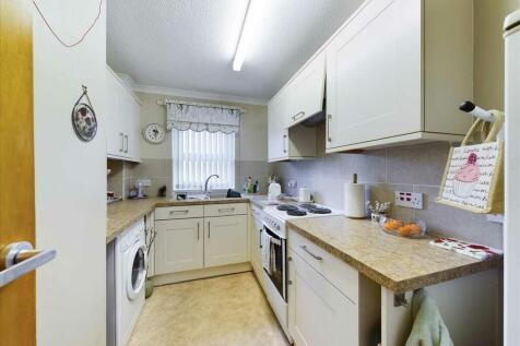 Balmoral Court, Springfield Road... 2 bed retirement property for sale