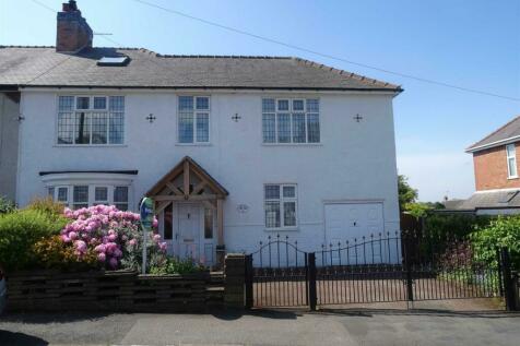 5 bedroom semi-detached house for sale