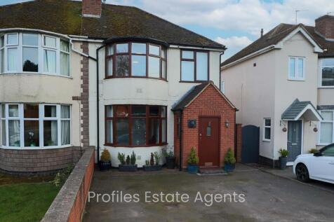 3 bedroom semi-detached house for sale