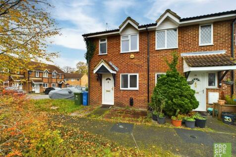 2 bedroom end of terrace house for sale