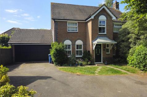 Boltons Lane, Binfield, Bracknell... 4 bed detached house for sale