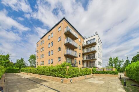 Dorchester Mansions, Old Bracknell... 2 bed apartment for sale