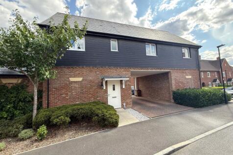 Sorrel Drive, Warfield, Bracknell... 3 bed maisonette for sale