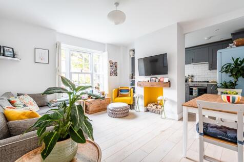 Walker House, Phoenix Road, Kings... 1 bed apartment for sale