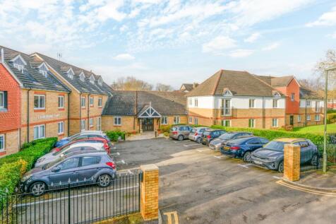 Mervyn Road, Shepperton TW17 1 bed retirement property for sale