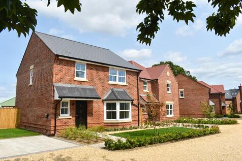 Kings Farm Lane, Hordle, Lymington, SO41 4 bed detached house for sale