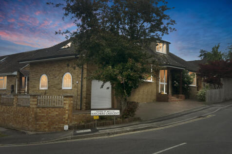 High Street, Blunsdon, Swindon, SN26 3 bed detached bungalow for sale