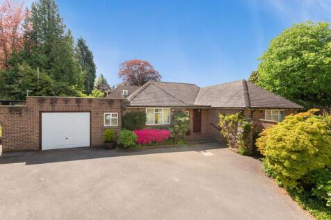 3 bedroom detached bungalow for sale
