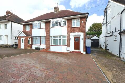 Ranelagh Drive, Edgware, Middlesex, HA8 3 bed semi