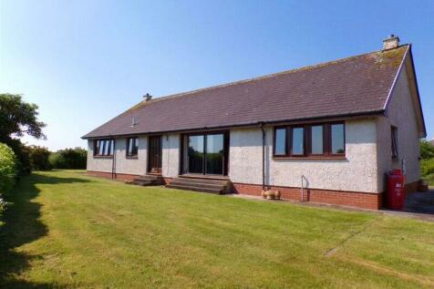 4 bedroom detached bungalow for sale