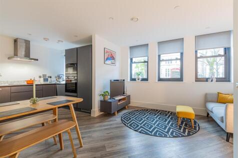 Cathedral Road, Cardiff CF11 2 bed ground floor flat for sale