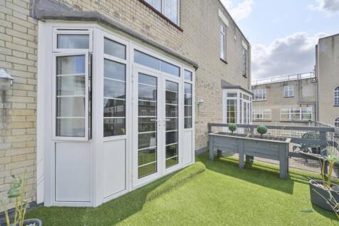 Upper Woburn Place, King's Cross... Studio for sale
