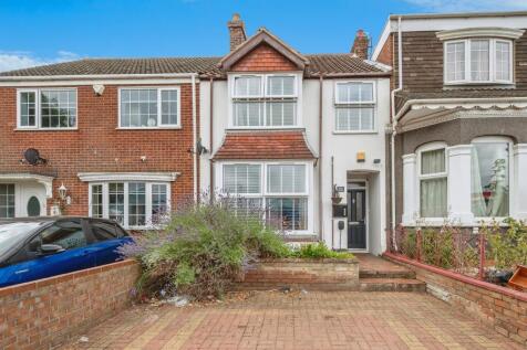 4 bedroom terraced house for sale