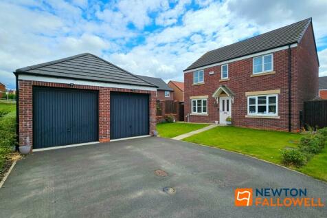 4 bedroom detached house for sale