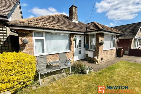 Leeming Park, Mansfield Woodhouse, NG19 2 bed detached bungalow for sale