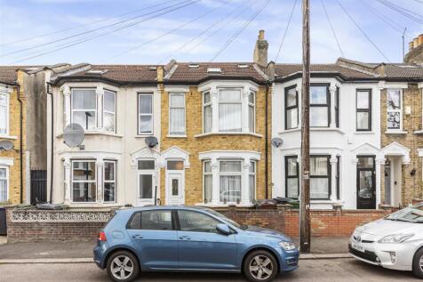 5 bedroom terraced house for sale