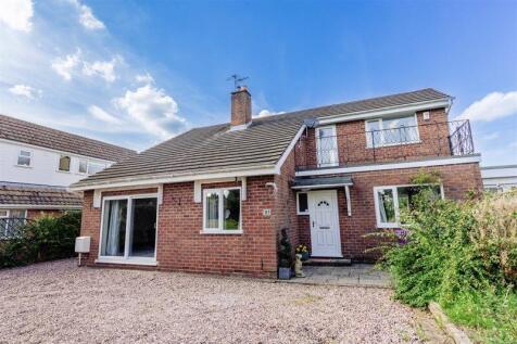 6 bedroom detached house for sale