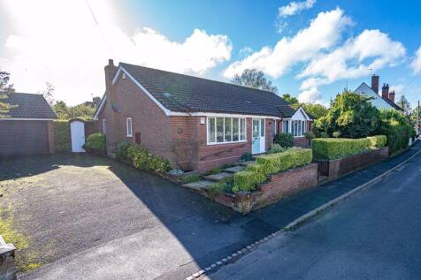 3 bedroom detached bungalow for sale