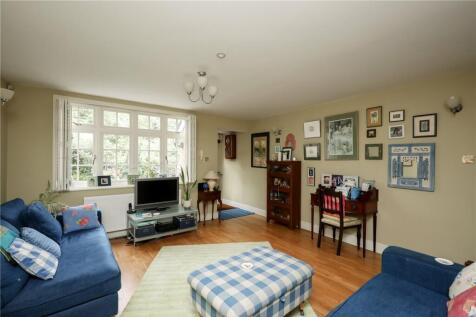 Langford Close, London, W3 2 bed end of terrace house for sale