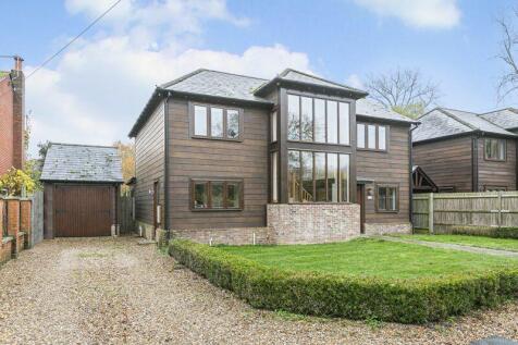 Walkern Road, Stevenage SG2 4 bed house for sale