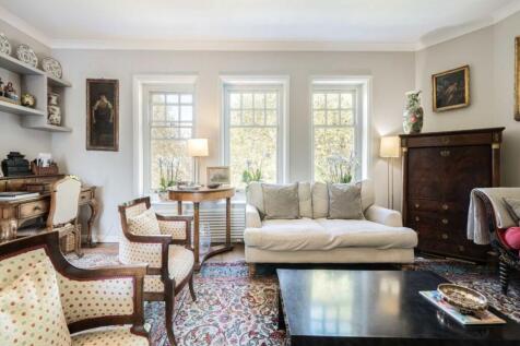 Elm Park Gardens, London SW10 3 bed flat for sale