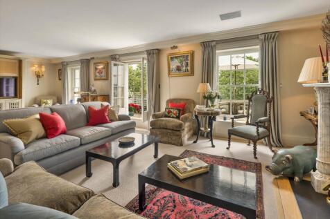 Eaton Square, London, SW1W 3 bed penthouse for sale