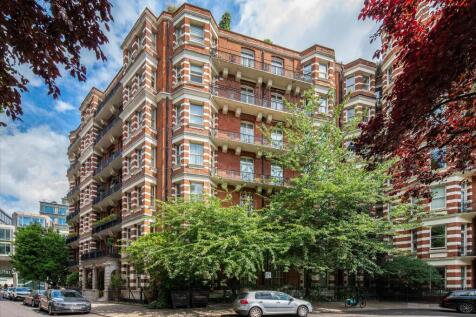 5 bedroom flat for sale