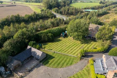 6 bedroom farm house for sale