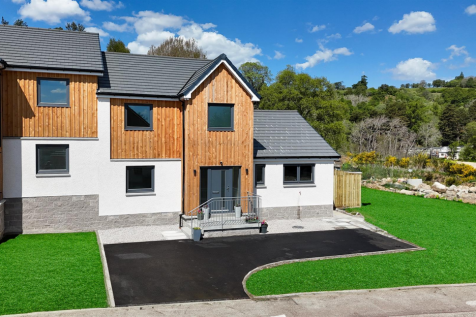 Dulicht Court, Grantown On Spey 4 bed house for sale