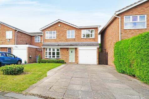 5 bedroom detached house for sale