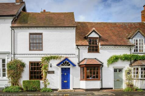 4 bedroom terraced house for sale
