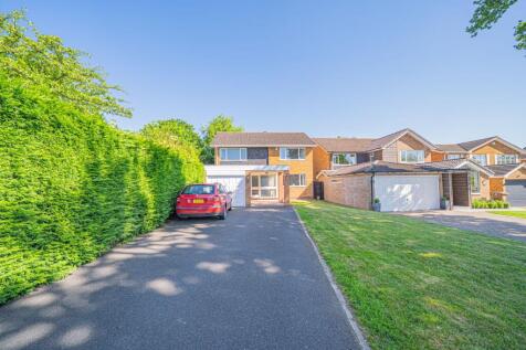 Everitt Drive, Knowle, B93 4 bed detached house for sale