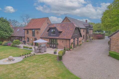 5 bedroom barn conversion for sale