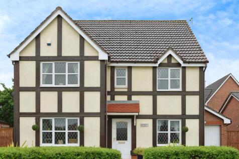 5 bedroom detached house for sale