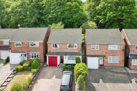 Foxwood Avenue, Birmingham, B43 3 bed detached house for sale