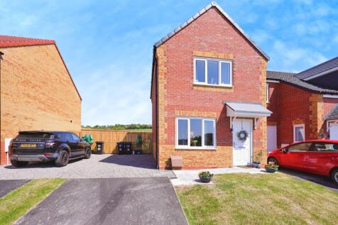 2 bedroom semi-detached house for sale