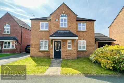 4 bedroom detached house for sale