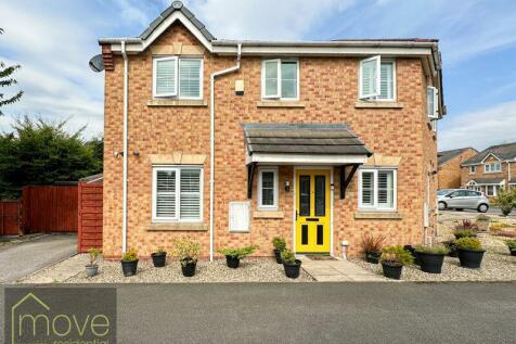 3 bedroom semi-detached house for sale