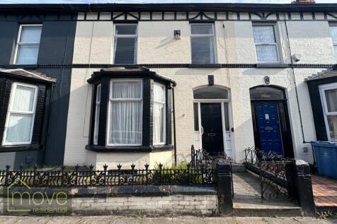 4 bedroom terraced house for sale