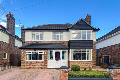 5 bedroom detached house for sale
