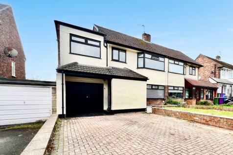 5 bedroom semi-detached house for sale